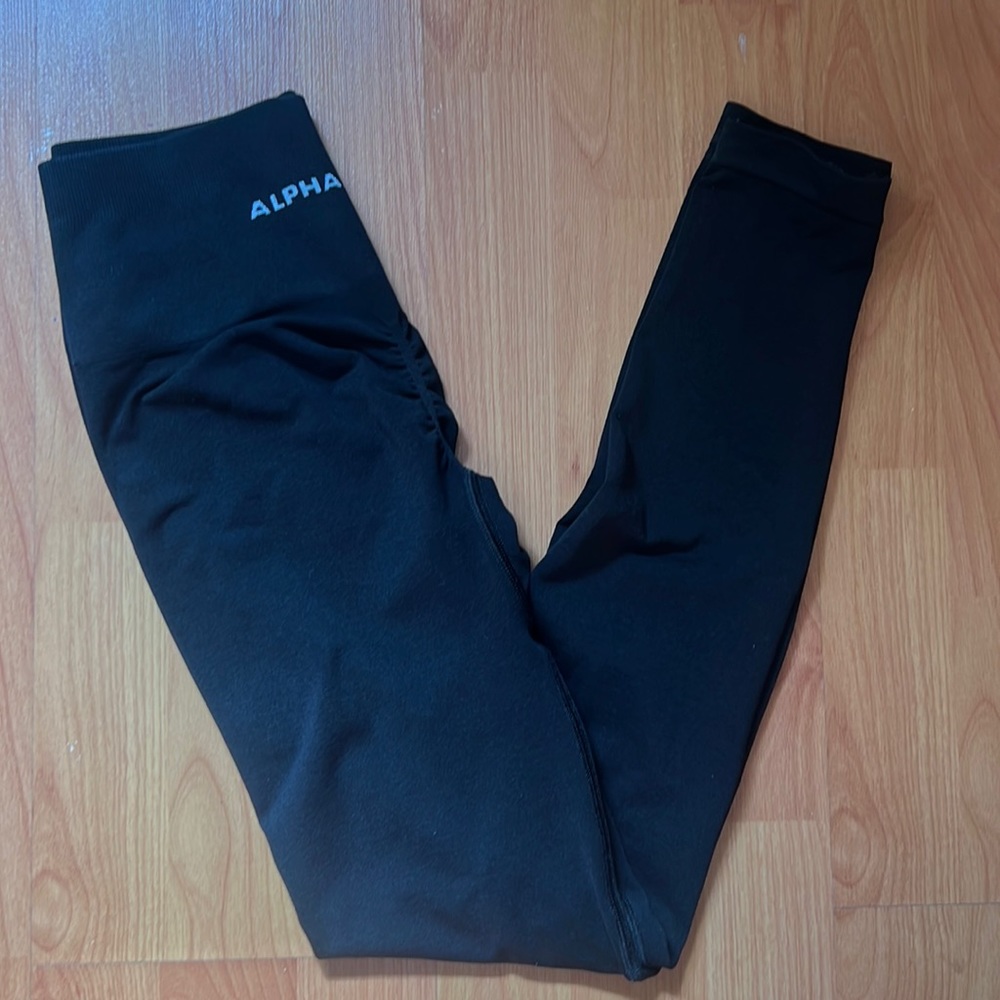 Alphalate Amplify Black Leggings Size Small
